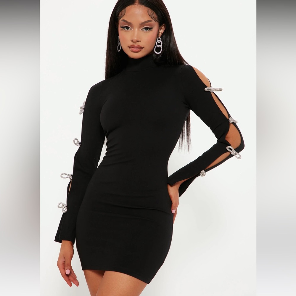 Viral Fashion Nova “Jessica Bow” Dress